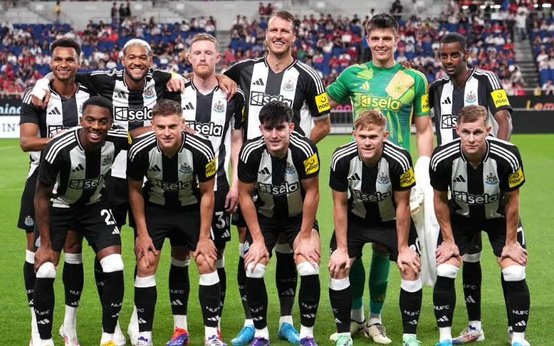 Danh sách đội hình của đội bóng Newcastle