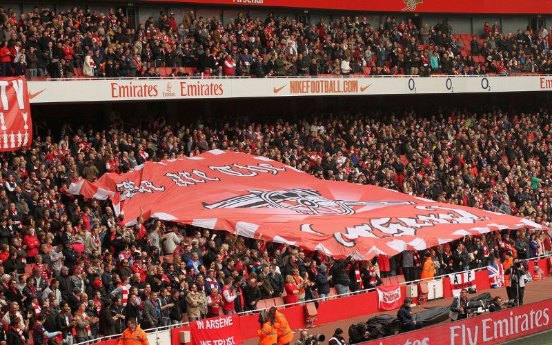 Hình ảnh cổ động viên của câu lạc bộ Arsenal